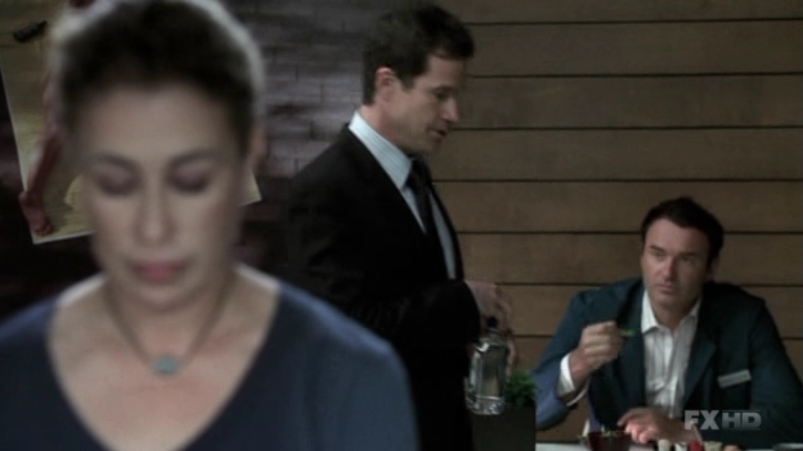 Charmed-Online-dot-NL-NipTuck5x17-0309.jpg