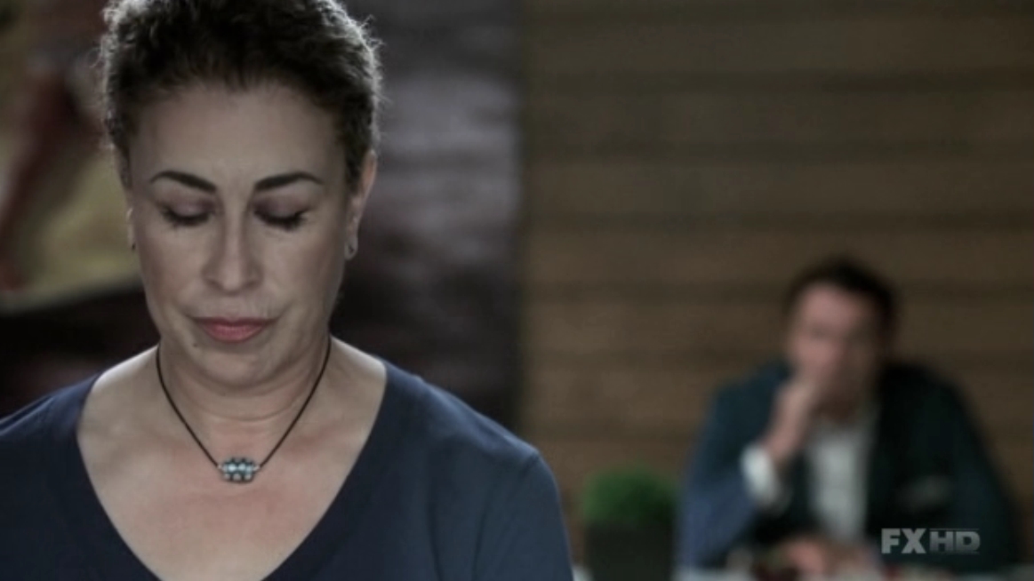 Charmed-Online-dot-NL-NipTuck5x17-0311.jpg