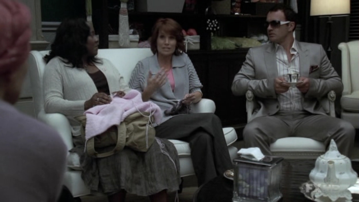 Charmed-Online-dot-NL-NipTuck5x17-0615.jpg