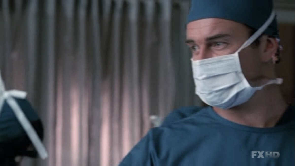 Charmed-Online-dot-NL-NipTuck5x17-1196.jpg