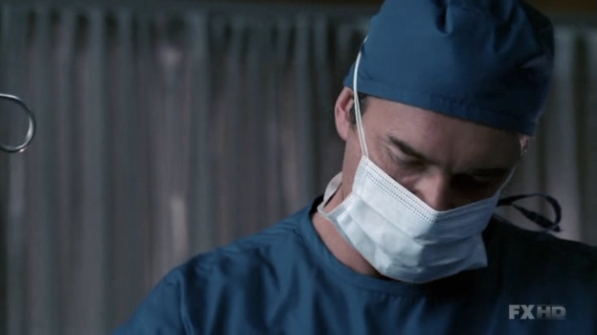 Charmed-Online-dot-NL-NipTuck5x17-1207.jpg