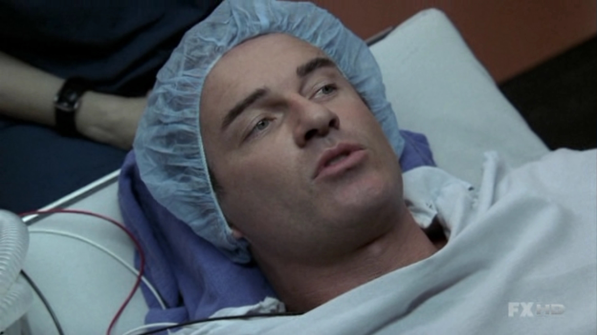 Charmed-Online-dot-NL-NipTuck5x18-0549.jpg