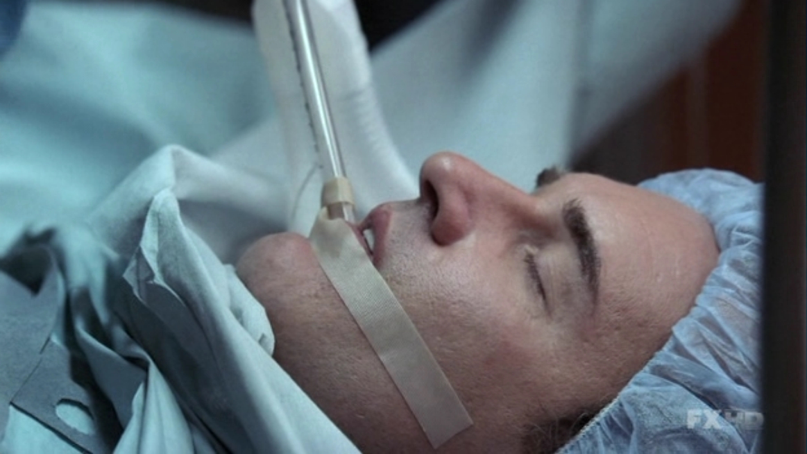 Charmed-Online-dot-NL-NipTuck5x18-0629.jpg Charmed-Online-dot-NL-NipTuck5x18-0629.jpg