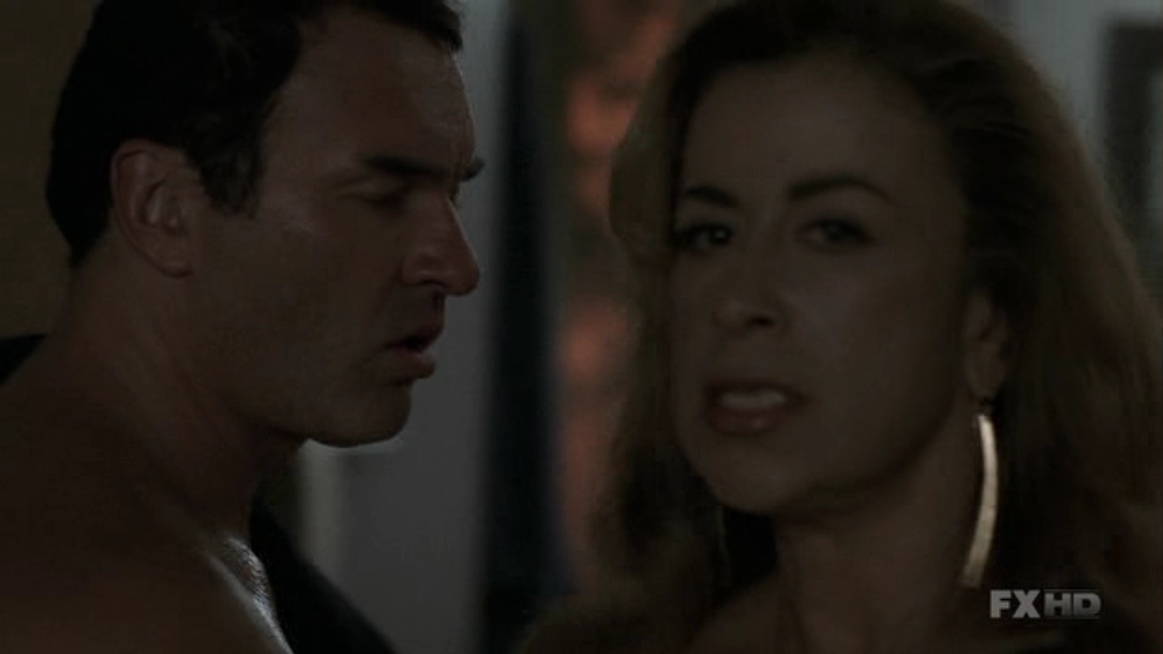 Charmed-Online-dot-NL-NipTuck5x18-1130.jpg