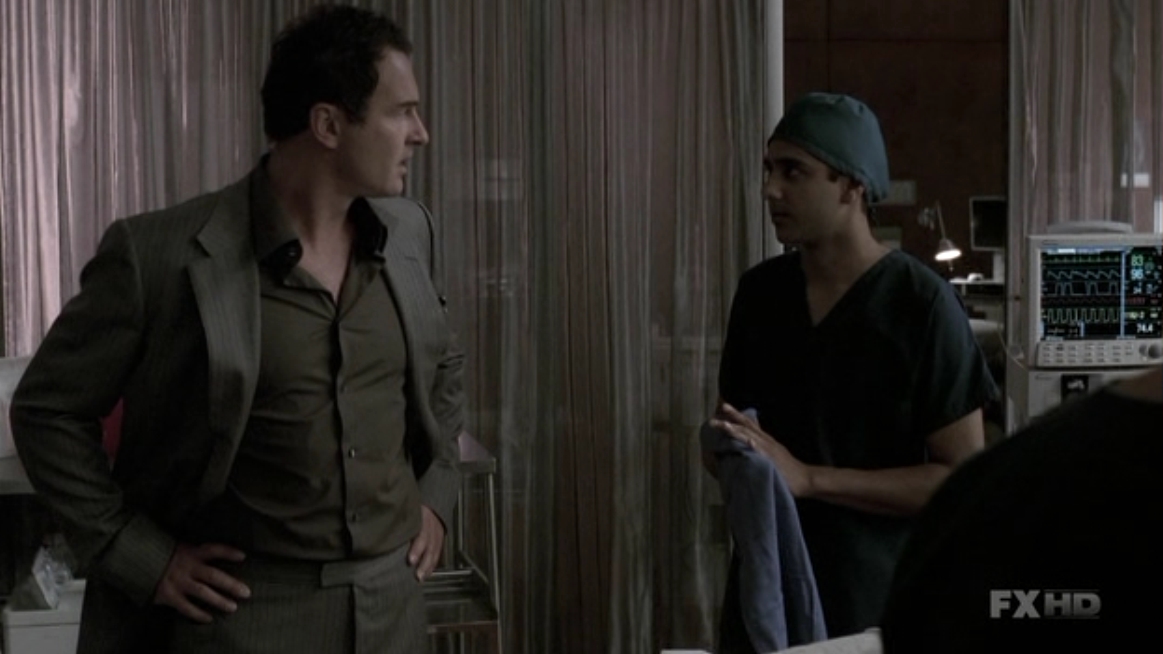Charmed-Online-dot-NL-NipTuck5x18-1765.jpg
