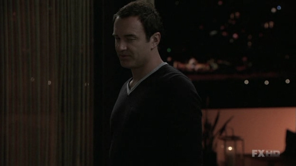 Charmed-Online-dot-NL-NipTuck5x18-2377.jpg