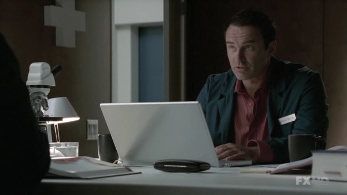 Charmed-Online-dot-NL-NipTuck5x19-0519.jpg