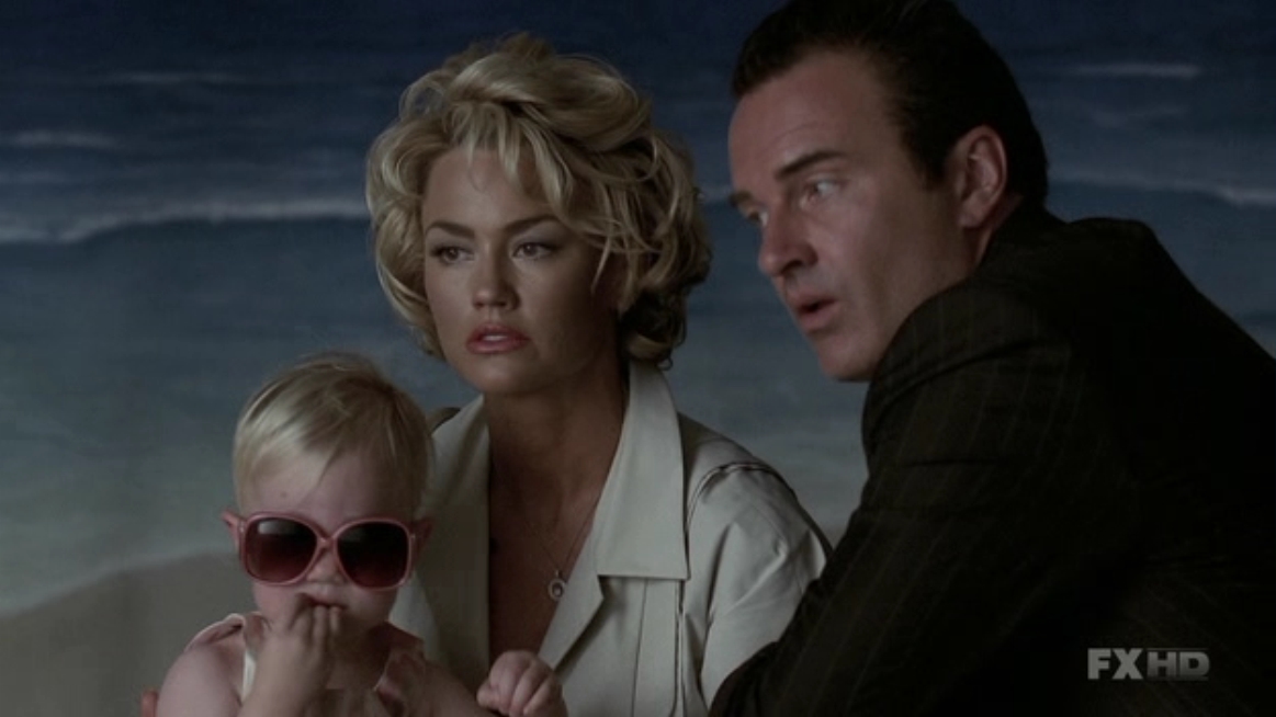 Charmed-Online-dot-NL-NipTuck5x19-1242.jpg Charmed-Online-dot-NL-NipTuck5x19-1242.jpg