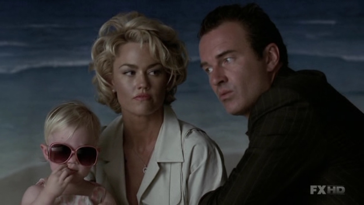 Charmed-Online-dot-NL-NipTuck5x19-1244.jpg Charmed-Online-dot-NL-NipTuck5x19-1244.jpg