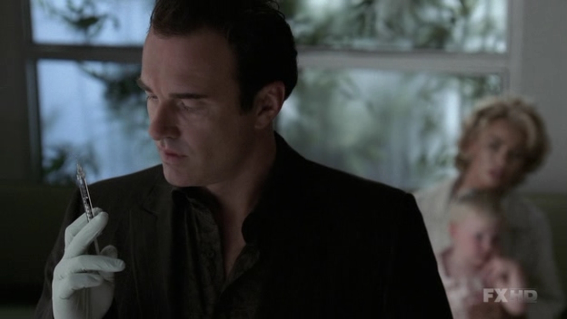 Charmed-Online-dot-NL-NipTuck5x19-1433.jpg