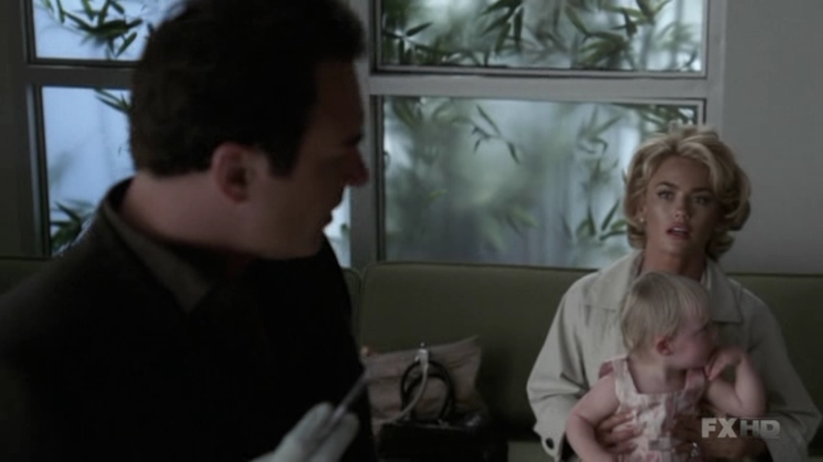 Charmed-Online-dot-NL-NipTuck5x19-1434.jpg