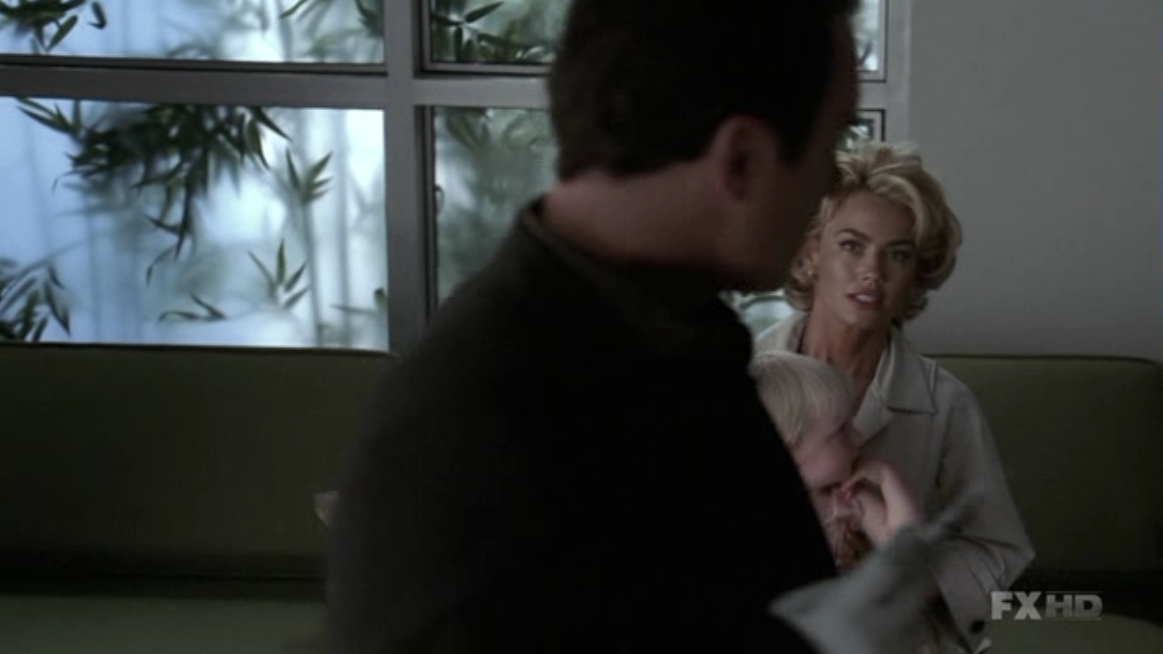 Charmed-Online-dot-NL-NipTuck5x19-1435.jpg