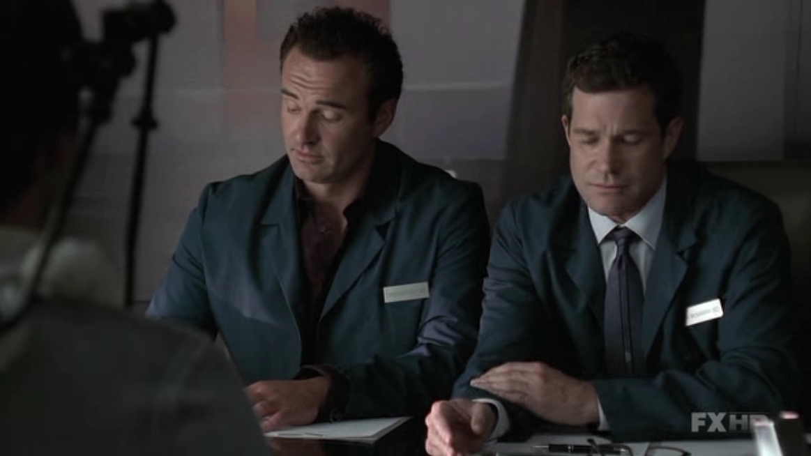 Charmed-Online-dot-NL-NipTuck5x19-2068.jpg