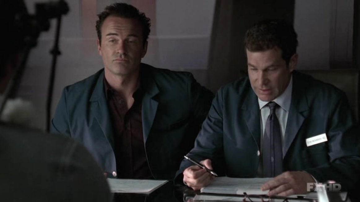 Charmed-Online-dot-NL-NipTuck5x19-2106.jpg