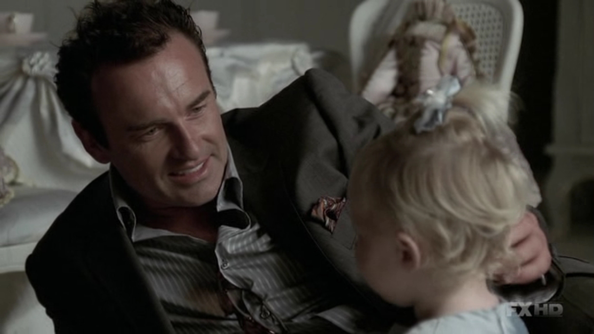 Charmed-Online-dot-NL-NipTuck5x19-2289.jpg