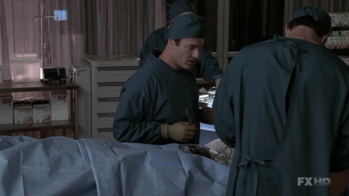 Charmed-Online-dot-NL-NipTuck5x19-0471.jpg