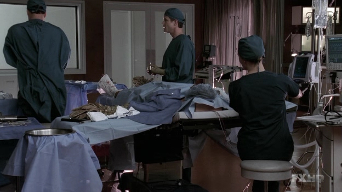 Charmed-Online-dot-NL-NipTuck5x19-0479.jpg