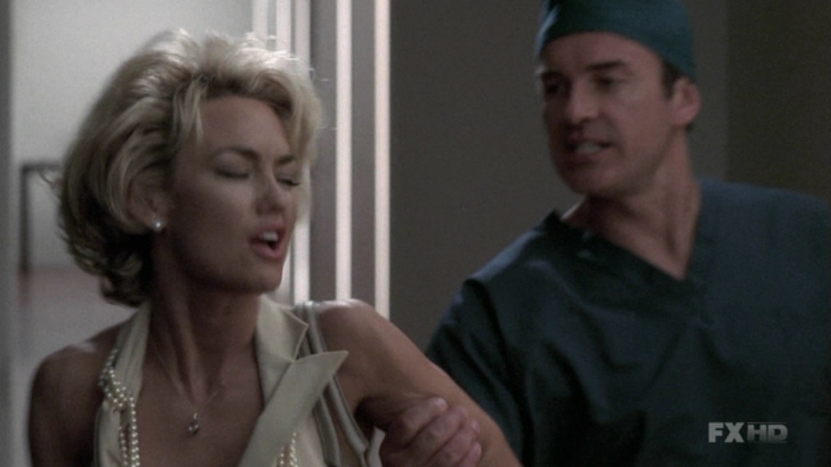Charmed-Online-dot-NL-NipTuck5x19-0574.jpg