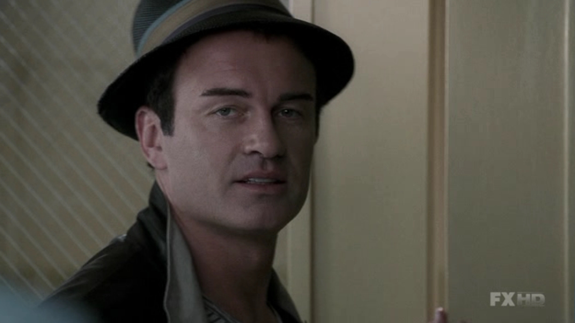 Charmed-Online-dot-NL-NipTuck5x19-1423.jpg