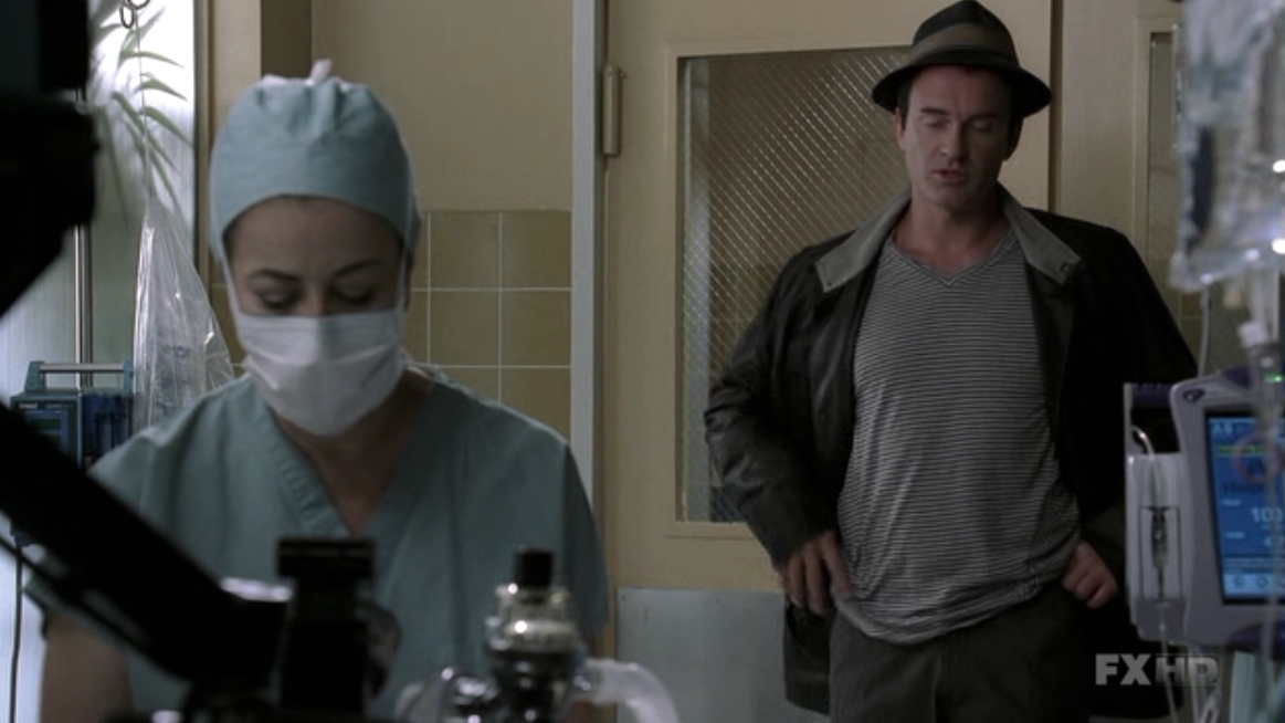Charmed-Online-dot-NL-NipTuck5x19-1467.jpg