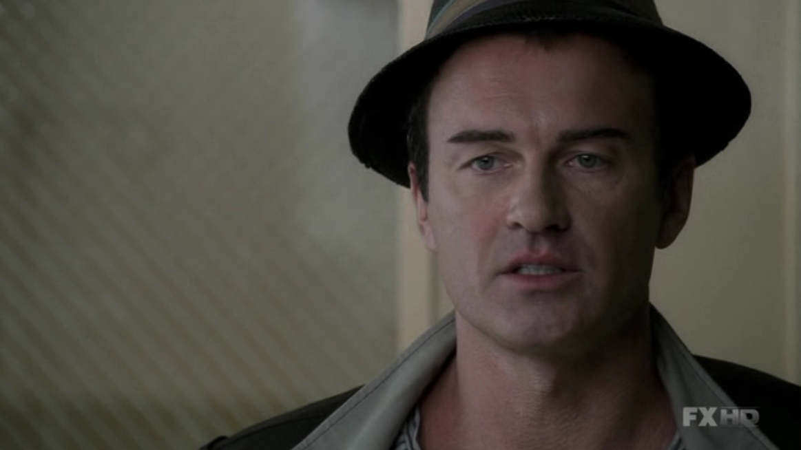 Charmed-Online-dot-NL-NipTuck5x19-1478.jpg
