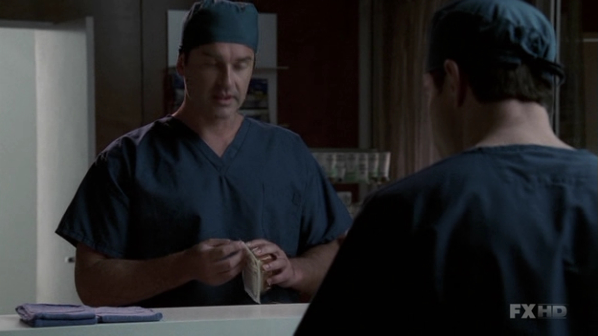 Charmed-Online-dot-NL-NipTuck5x19-1574.jpg
