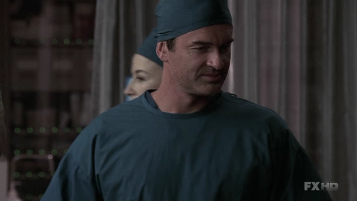Charmed-Online-dot-NL-NipTuck5x19-1608.jpg