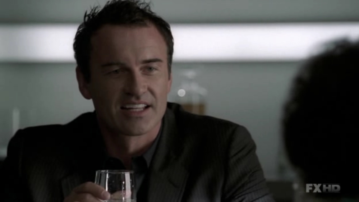 Charmed-Online-dot-NL-NipTuck5x21-0175.jpg