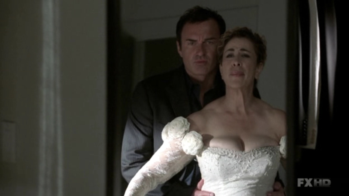 Charmed-Online-dot-NL-NipTuck5x21-0209.jpg