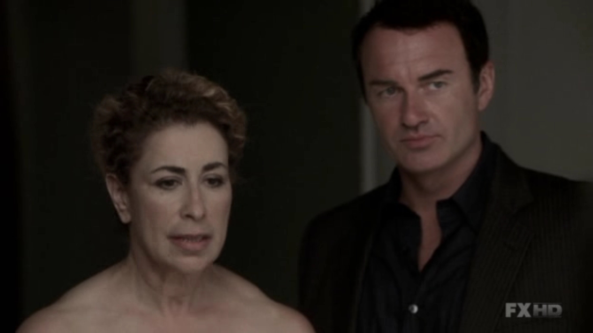 Charmed-Online-dot-NL-NipTuck5x21-0253.jpg
