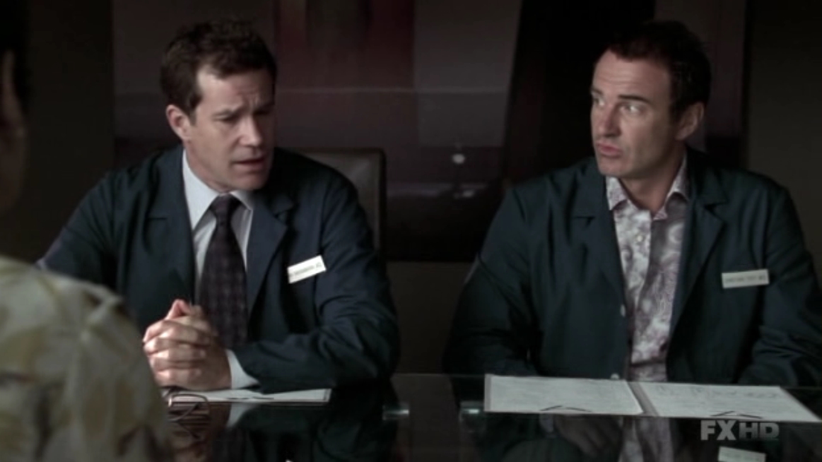 Charmed-Online-dot-NL-NipTuck5x21-0459.jpg