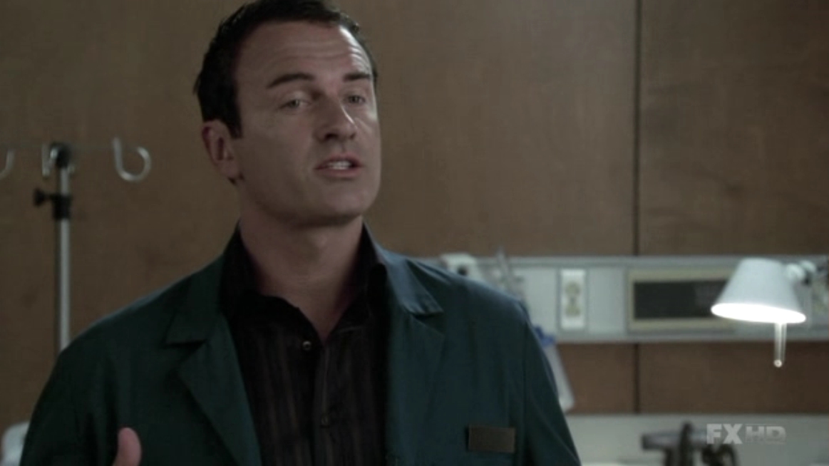 Charmed-Online-dot-NL-NipTuck5x21-1249.jpg