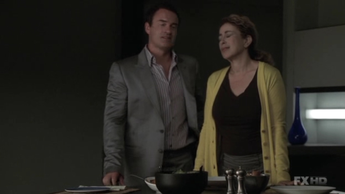 Charmed-Online-dot-NL-NipTuck5x21-2312.jpg