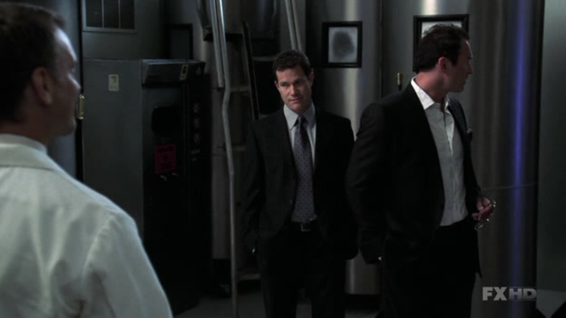 Charmed-Online-dot-NL-NipTuck5x22-1544.jpg