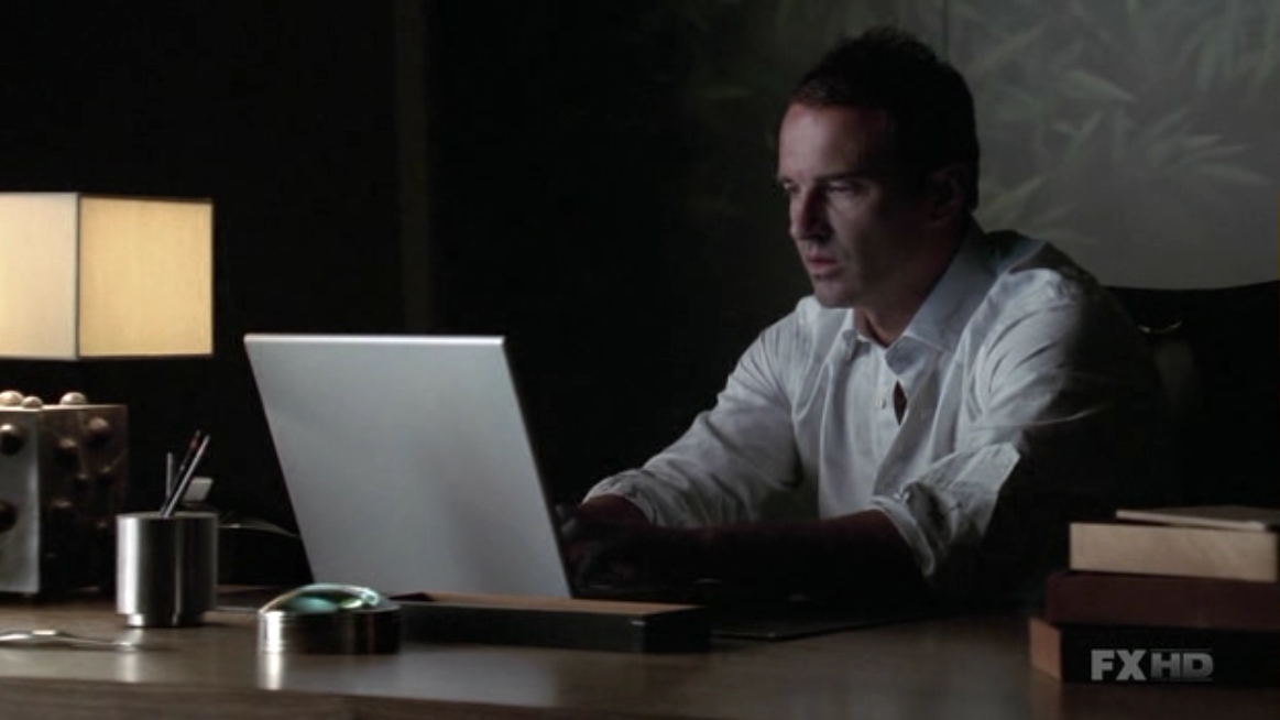 Charmed-Online-dot-NL-NipTuck5x22-1704.jpg