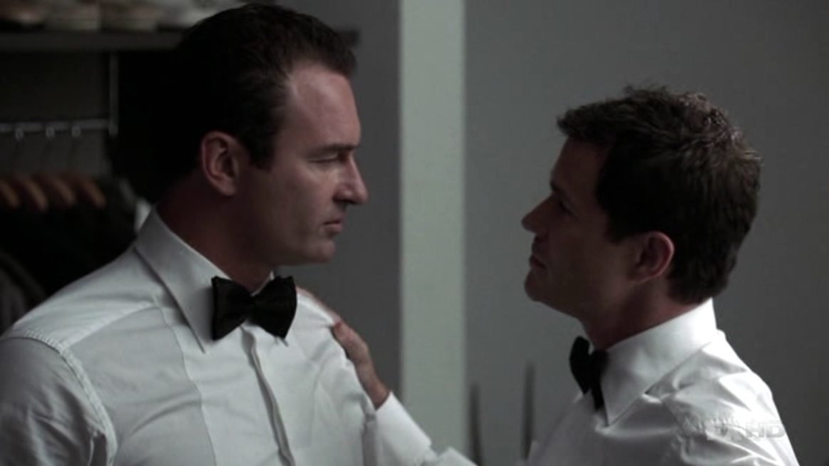 Charmed-Online-dot-NL-NipTuck5x22-2013.jpg