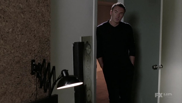 Charmed-Online-dot-NL-NipTuck6x01-0385.jpg