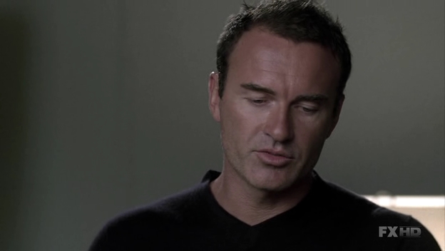 Charmed-Online-dot-NL-NipTuck6x01-0435.jpg