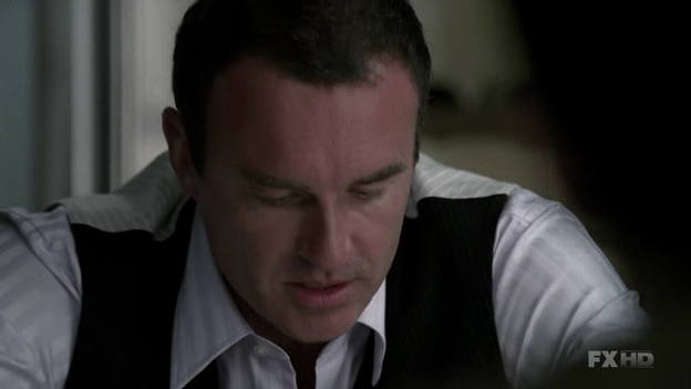 Charmed-Online-dot-NL-NipTuck6x01-0586.jpg