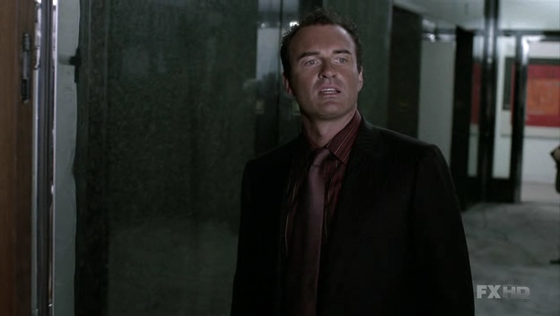 Charmed-Online-dot-NL-NipTuck6x01-0716.jpg