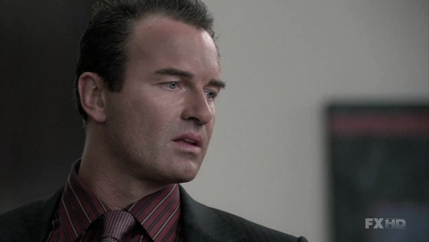 Charmed-Online-dot-NL-NipTuck6x01-0809.jpg