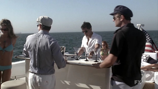 Charmed-Online-dot-NL-NipTuck6x01-1001.jpg