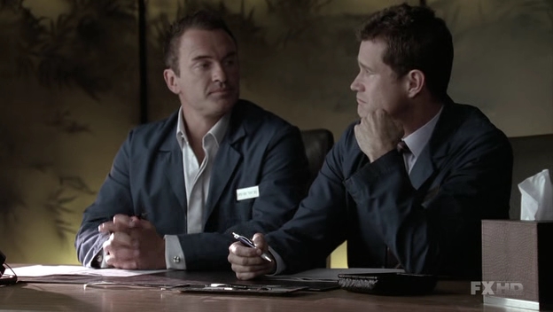 Charmed-Online-dot-NL-NipTuck6x01-1313.jpg