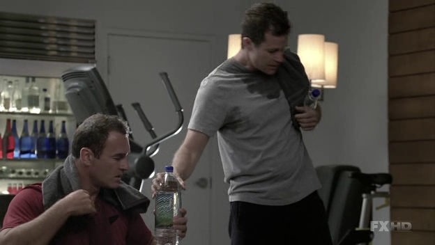 Charmed-Online-dot-NL-NipTuck6x01-1443.jpg