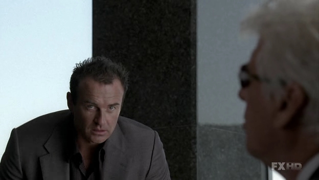 Charmed-Online-dot-NL-NipTuck6x01-2213.jpg