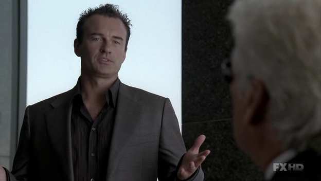 Charmed-Online-dot-NL-NipTuck6x01-2248.jpg