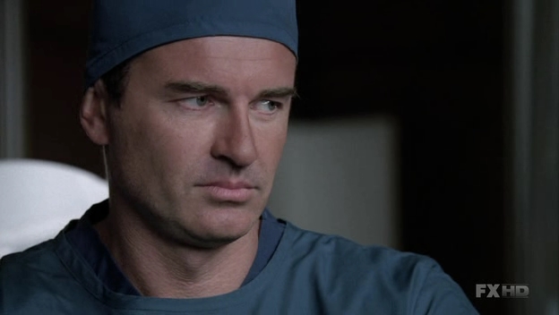 Charmed-Online-dot-NL-NipTuck6x01-2295.jpg