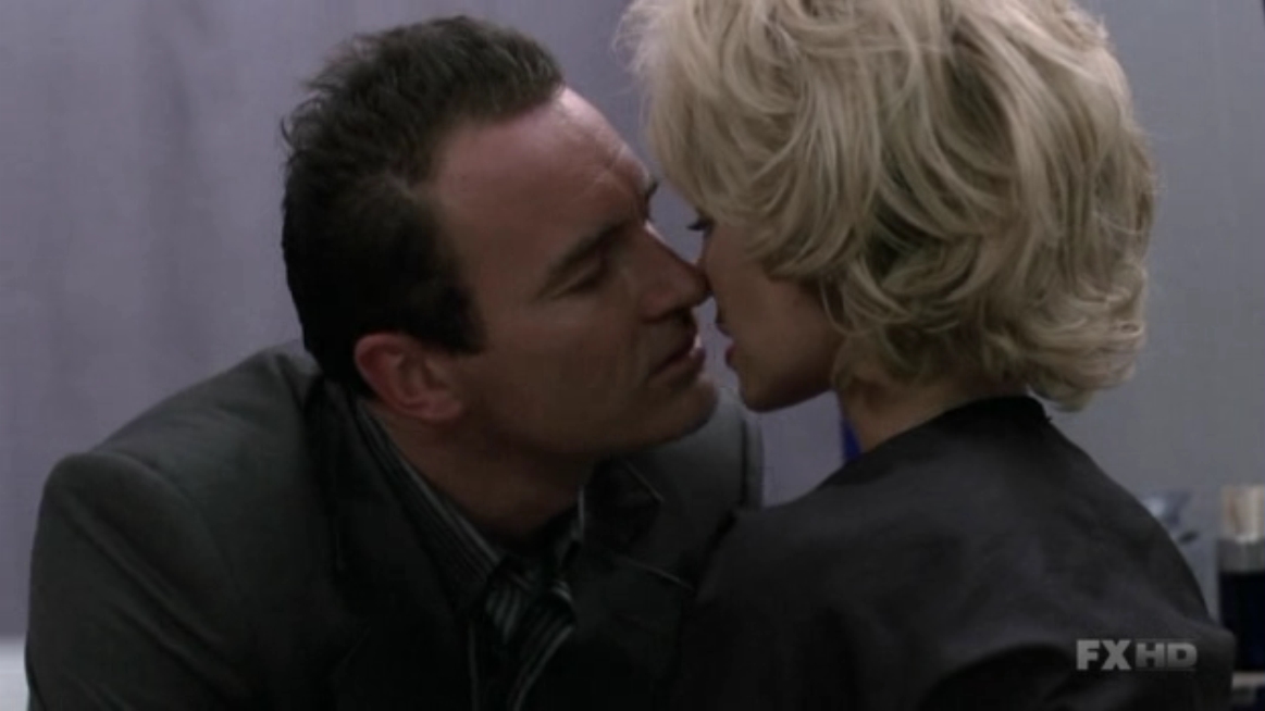 Charmed-Online-dot-NL-NipTuck6x02-0712.jpg Charmed-Online-dot-NL-NipTuck6x02-0712.jpg