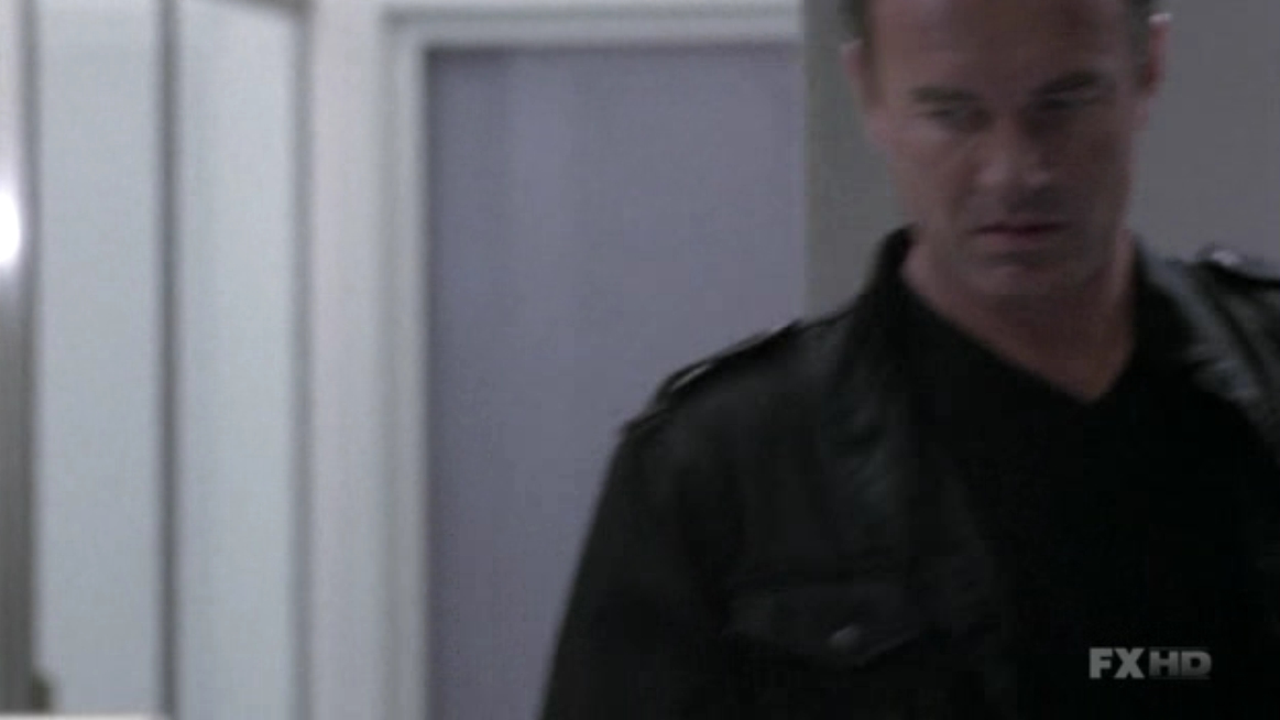 Charmed-Online-dot-NL-NipTuck6x02-0988.jpg