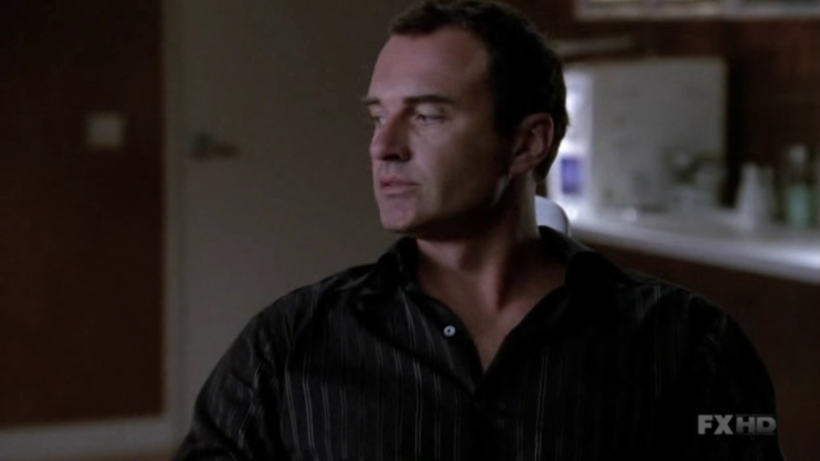 Charmed-Online-dot-NL-NipTuck6x02-1122.jpg